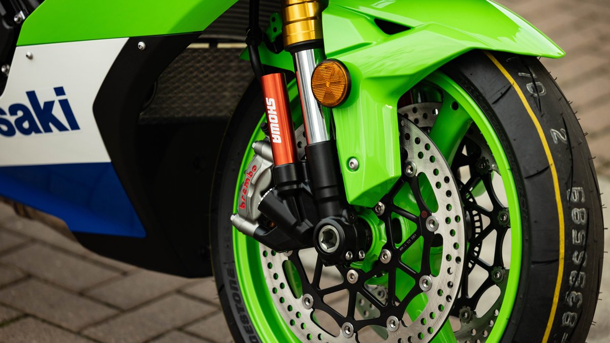 取引予定者決まりました！ Who's hoping to find a 2024 #NinjaZX10R 40th anniversary edition