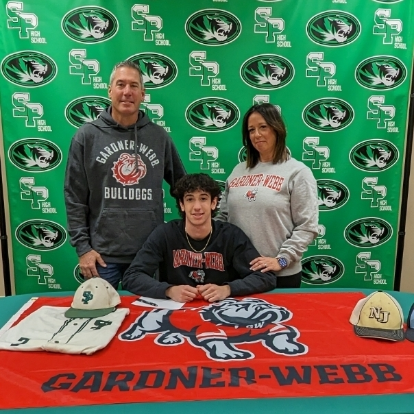 💥Congratulations💥
to Zach Robinson &amp; the Robinson Family!  Mon. Dec. 11, 2023 we celebrated Zach's accomplishment on committing to DI Gardner-Webb University in North Carolina where he will continue his baseball career!
we are so proud of You!.
Once a Tiger, always a Tiger 🐯