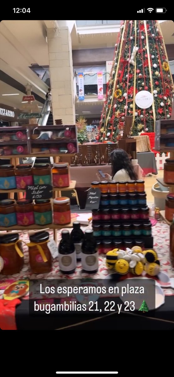 Jeglemqz's tweet photo. La Notita de Miel los invita a @bugambiliapc plaza Bugambilias #Cuernavaca #Morelos para que prueben #NotaDeMiel y conozcan a todos los artesanos, productores y emprendedores de Casa Maiia quienes tendrán el regalo Perfecto para esta Navidad #ConsumeLocal https://t.co/NF5qzVaxKD