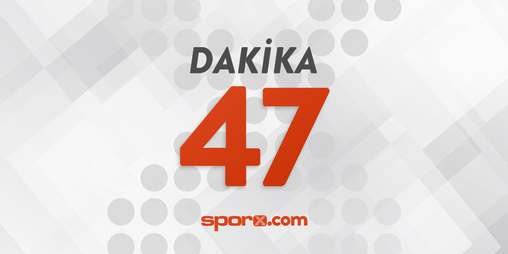🔄 Beşiktaş'ta sakatlanan Chamberlain yerine Demir Ege oyuna dahil oldu. 📍Beşiktaş 1-1 C. Alanyaspor