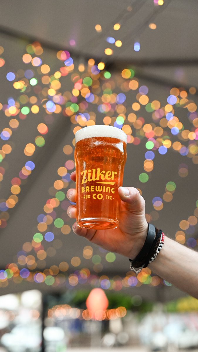 ❄️ Zilker Holiday Hours ❄️ 🎄Christmas Eve - OPEN 11-5PM & serving free La Barbecue frito pies 🎄Christmas Day - CLOSED 🎄12/26 - Elfie Sunshine Party OPEN 11-10PM 🎄New Year’s Eve - OPEN 11-5PM 🎄New Year’s Day - CLOSED #happyholidays #tistheseason #craftbeer #zilkerbeer