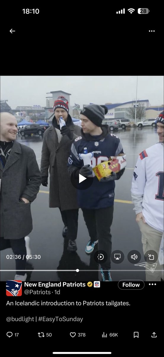 Auðvitað taka menn með sér Kalda á Patriots leik!
