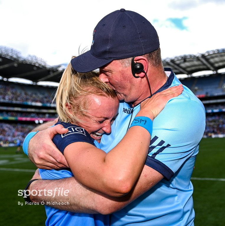 Dublin manager Mick Bohan celebrates with Carla Rowe after their side's victory over Kerry in the 2023 TG4 LGFA All-Ireland Senior Championship Final at Croke Park last August. 📸 @PiarasPOM 𝙎𝙥𝙤𝙧𝙩𝙨𝙛𝙞𝙡𝙚 𝙄𝙢𝙖𝙜𝙚𝙨 𝙤𝙛 𝙩𝙝𝙚 𝙔𝙚𝙖𝙧 2023 sportsfile.com/more-images/11…