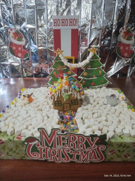 CHI_Community's tweet image. CHI is full of holiday cheer as our programs kick into high gear with a festive gingerbread house-building extravaganza! #GingerbreadHouses #HolidayFun #CommunityCheer