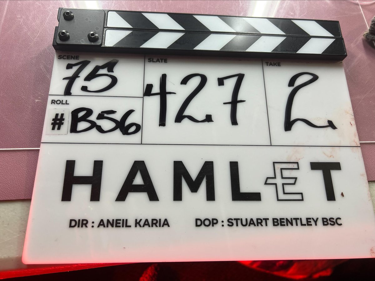 Hamlet has officially wrapped filming!!

📸 @rizahmed 

#joealwyn #hamlet