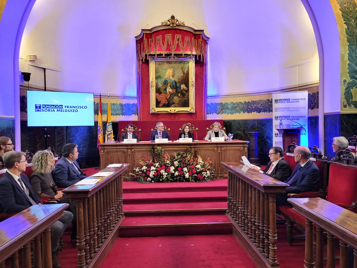 Fundación Francisco Soria Melguizo (@fsoriamelguizo) on Twitter photo 🌟Broche de oro para el acto de entrega de #Ayudas2023FFSM y #PremioFranciscoSoriaMelguizo. Clausuran la viceconsejera de Universidades, Investigación y Ciencia y la directora de Investigación y Docencia de la <a href="/ComunidadMadrid/">Comunidad de Madrid</a>, y el director de <a href="/SaludISCIII/">Instituto de Salud Carlos III (ISCIII)</a>.
🎄¡Felices Fiestas! 🌟Broche de oro para el acto de entrega de #Ayudas2023FFSM y #PremioFranciscoSoriaMelguizo. Clausuran la viceconsejera de Universidades, Investigación y Ciencia y la directora de Investigación y Docencia de la <a href="/ComunidadMadrid/">Comunidad de Madrid</a>, y el director de <a href="/SaludISCIII/">Instituto de Salud Carlos III (ISCIII)</a>.
🎄¡Felices Fiestas!