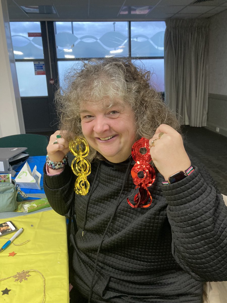 It was a small group at our Green Superheroes arts and crafts session today because of the awful weather. However, 5 people can still have a great party! #BeCreative @FD_SPICE @recycle4gm @suezUK @gmenvfund
