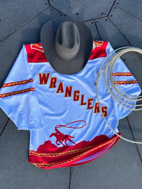 The AHL's Calgary Wranglers have unveiled a new 'Retro Re-Brand' uniform, which they'll wear just once. Story, pics here: news.sportslogos.net/2023/12/21/ahl…