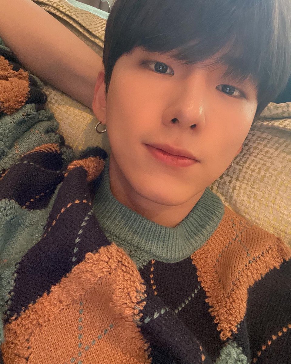 hamm_yside's tweet photo. 내가 진실로 사랑하는 날의 유기현이야 https://t.co/tqAfaYRmYj