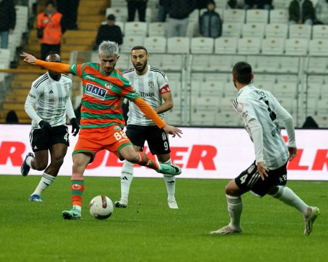 MS | Beşiktaş 1-3 Alanyaspor ⚽️ 9' Colley ⚽️ 38' Yusuf Özdemir ⚽️ 87' Janvier ⚽️ 90' Carlos Eduardo