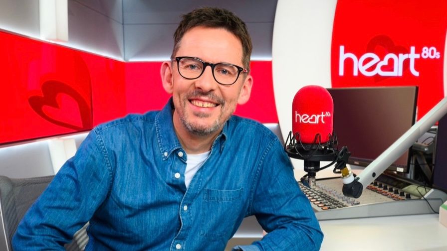 Simon Beale to replace Roberto on Heart 80s Breakfast buff.ly/3trOq8y #radionews #global #radionews