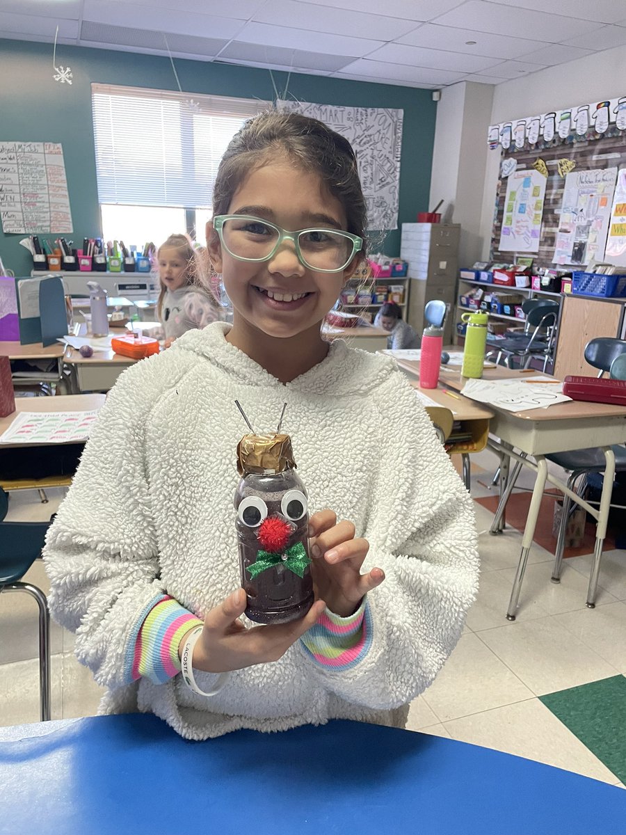 Making Rudolph Mindful Bottles