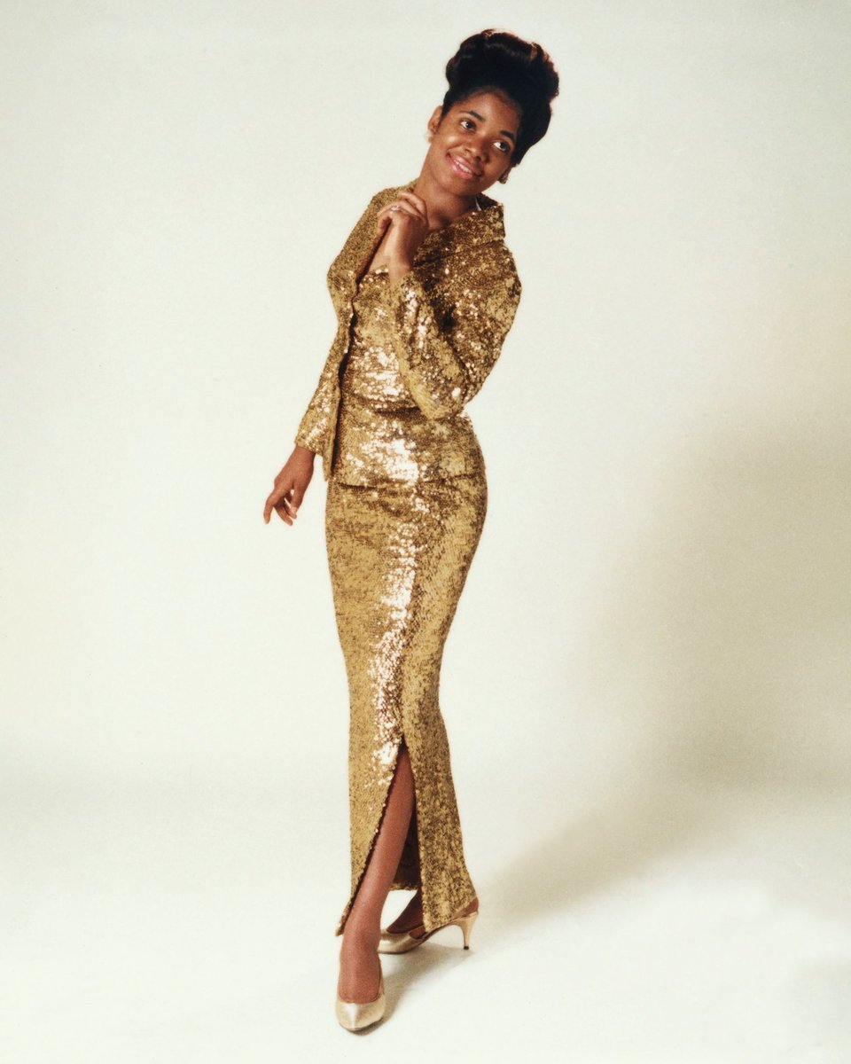 Happy 81st birthday to the Queen of Memphis Soul, #CarlaThomas! She was one of the first artists to record at the Stax studio on McLemore Avenue. Who's spinning 'B-A-B-Y' today to help her celebrate? 

Share your birthday wishes below!

📸: Bill Carrier, courtesy of Stax Archives