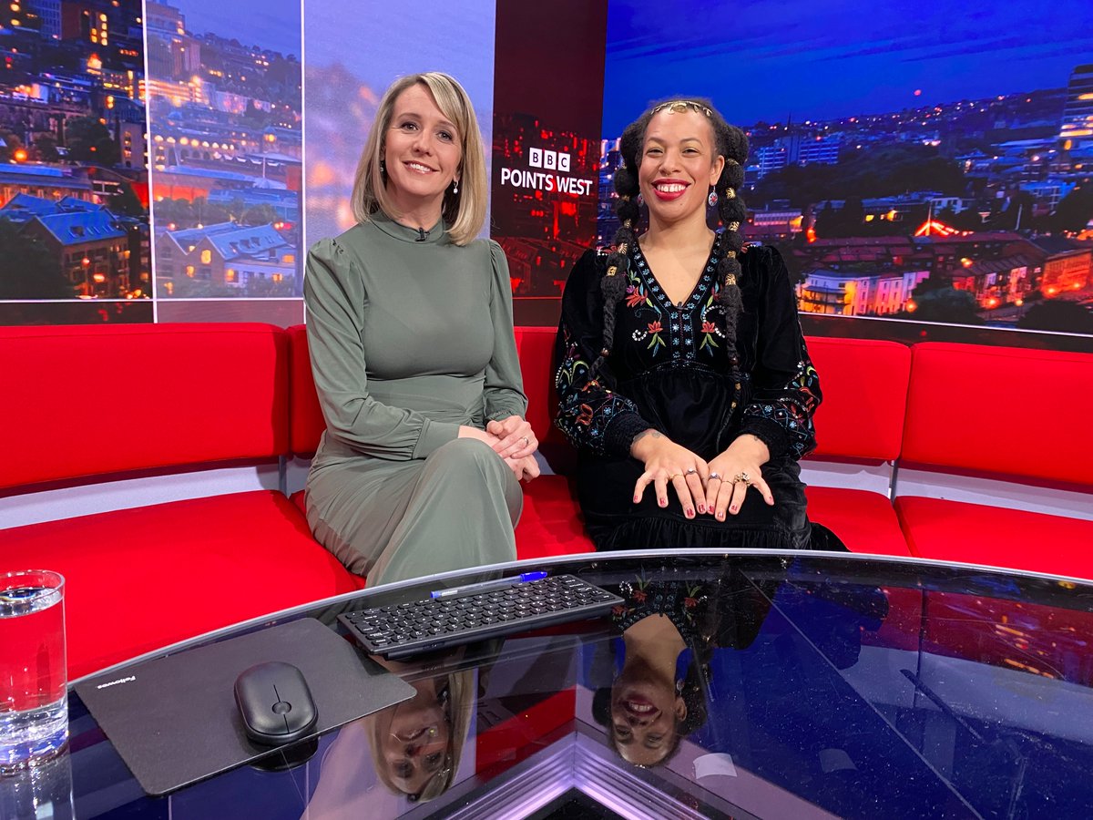 Lady Nade (@ladynade) on Twitter photo 🎄Sleigh bells ring!🎄Were you listening? Out with a bang! 🎉
Grateful to <a href="/bbcpointswest/">BBC Points West</a> for the invitation to be part of this year's Christmas calendar rundown, and a special thanks to the delightful <a href="/LizBeacon/">Liz Beacon</a> for the warm and joyous interview.
#BBCNews #Christmas2023
♥️🖤 🎄Sleigh bells ring!🎄Were you listening? Out with a bang! 🎉
Grateful to <a href="/bbcpointswest/">BBC Points West</a> for the invitation to be part of this year's Christmas calendar rundown, and a special thanks to the delightful <a href="/LizBeacon/">Liz Beacon</a> for the warm and joyous interview.
#BBCNews #Christmas2023
♥️🖤