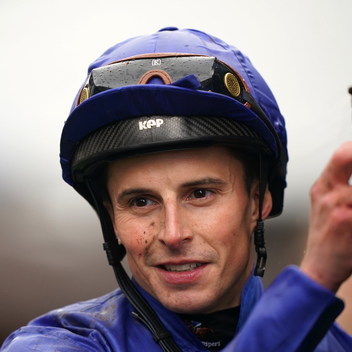 The champ defends his crown!

William Buick has again been voted Flat Jockey of the Year! #Lesters2023 🏆