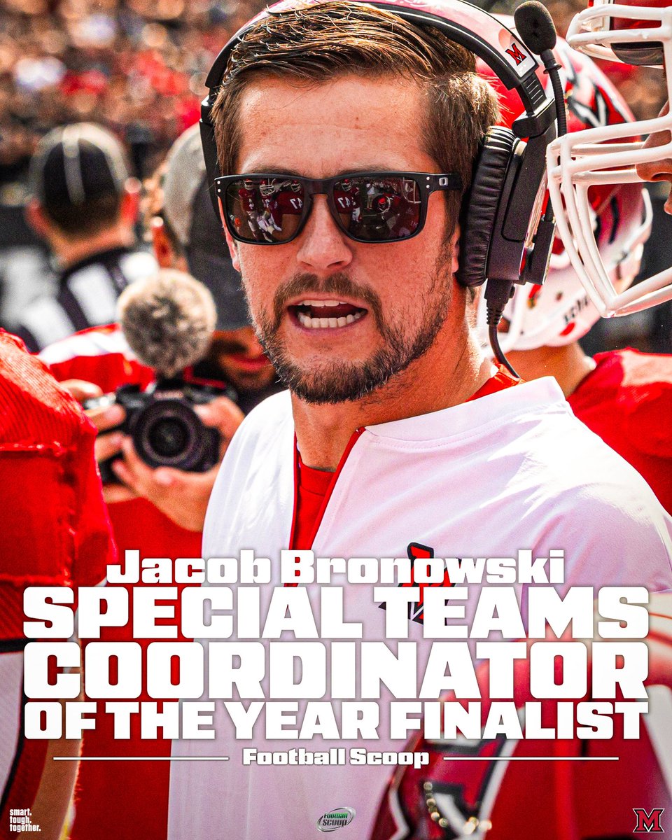 Coach Bronowski has been selected as a finalist for the Football Scoop’s Special Teams Coordinator of The Year‼️ The Football Scoop holds the only series of awards where the winners are determined by fellow coaches. #RiseUpRedHawks | 🎓🏆