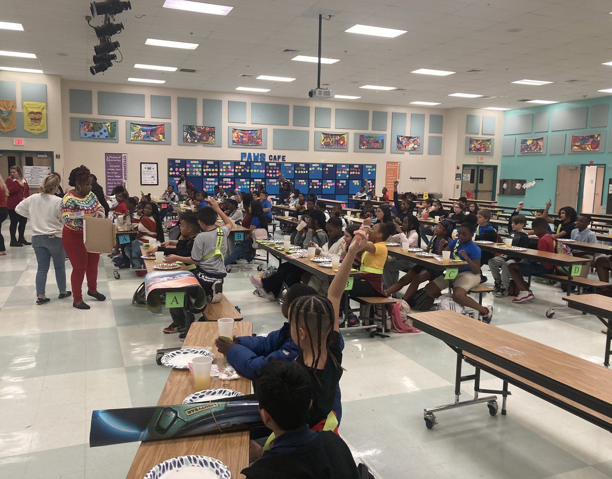 Fifth grade Ss <a href="/OrchardViewES/">Orchard View ES</a> using their hard earned school cash to purchase gifts during an auction! Count their money, determine their cap for each gift! Such excitement when they got what they wanted was a sight to see! And pizza! <a href="/OVESPrincipal/">Danielle Garcia</a> <a href="/EstupinanSam/">Sam Estupinan</a> <a href="/RachelCapitano/">Rachel Capitano</a>