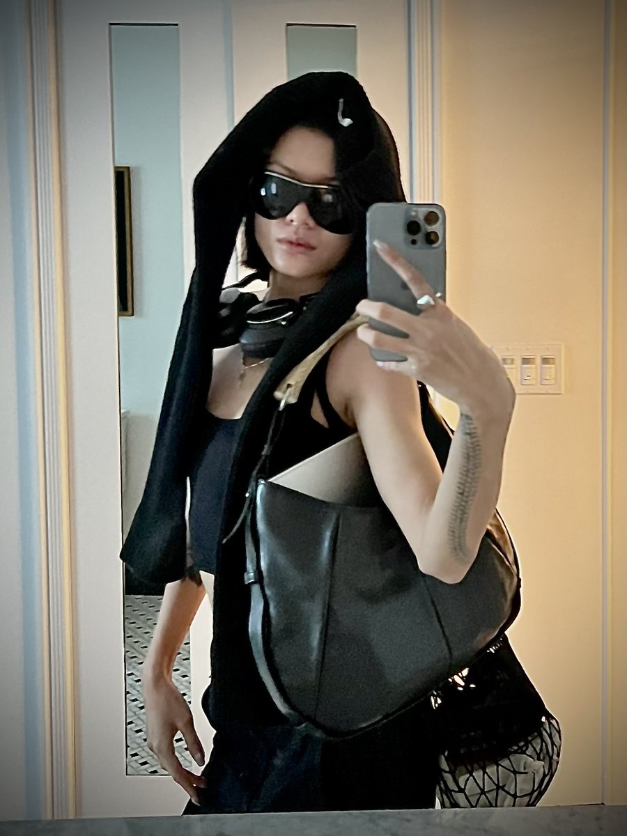 _stepstepstep's tweet image. 