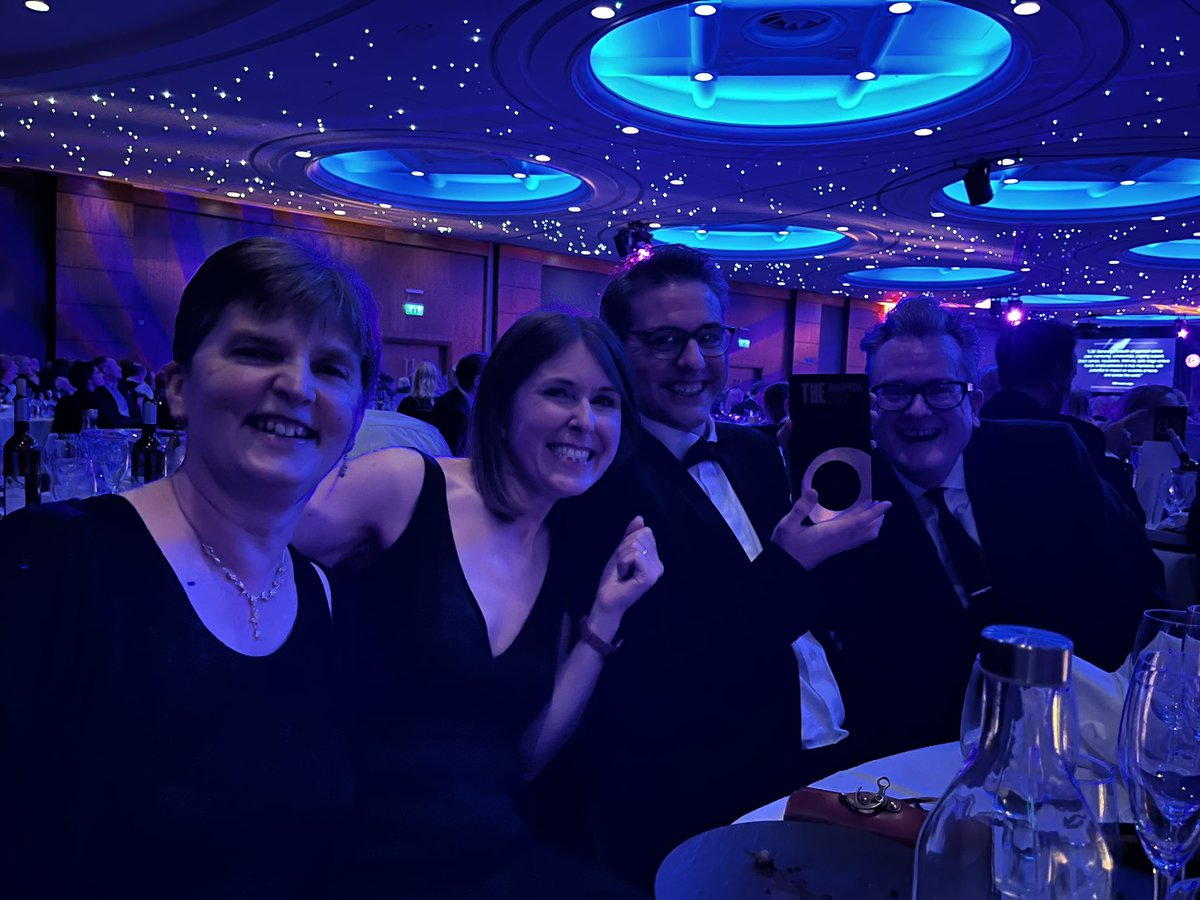 Library_Lesley tweet media