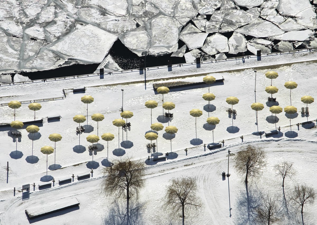 Happy first day of winter, Toronto! ❄️ ☃️ 

📍 HTO Park