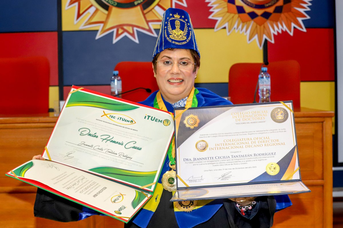 👏🏼 ¡Nuestra rectora recibió dos grandes condecoraciones! 🏅 🤗 Felicitamos a la Dra. @Cecitan por ser distinguida como directora Internacional Decano Regional del Colegio Internacional de Doctores y también por ser reconocida como doctora “honoris causa” del ITUEM de México 🇲🇽.