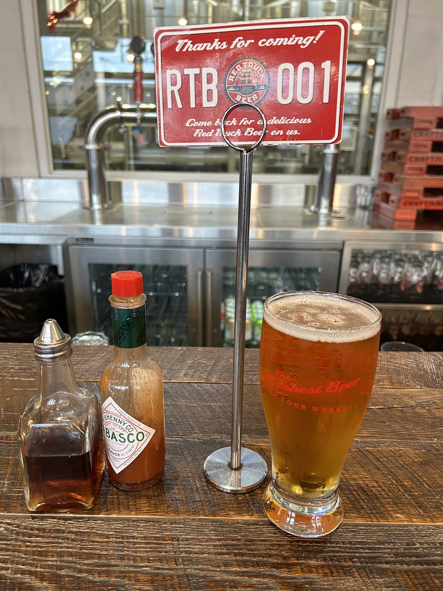 Steve Kubota 🇨🇦 (@stevekubota) on Twitter photo A #Nacho #Burger & #Beer #BurgerAndBrew <a href="/RedTruckBeer/">Red Truck Beer</a> #VanCity #EastVan #Foodie #ThirstyThursday #BrewskyThursday 🍺🍔😋 #KubbyLovesFood #KubbyLovesBeer #KubbyKnowsDeals A #Nacho #Burger & #Beer #BurgerAndBrew <a href="/RedTruckBeer/">Red Truck Beer</a> #VanCity #EastVan #Foodie #ThirstyThursday #BrewskyThursday 🍺🍔😋 #KubbyLovesFood #KubbyLovesBeer #KubbyKnowsDeals