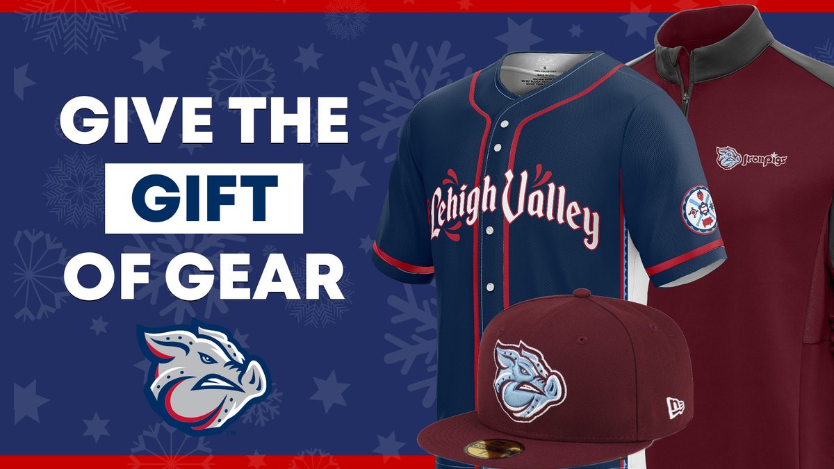 Give the gift of gear this holiday season 🛍 Stop by the Clubhouse Store to find the perfect gift for your loved ones (or yourself... we won't judge)