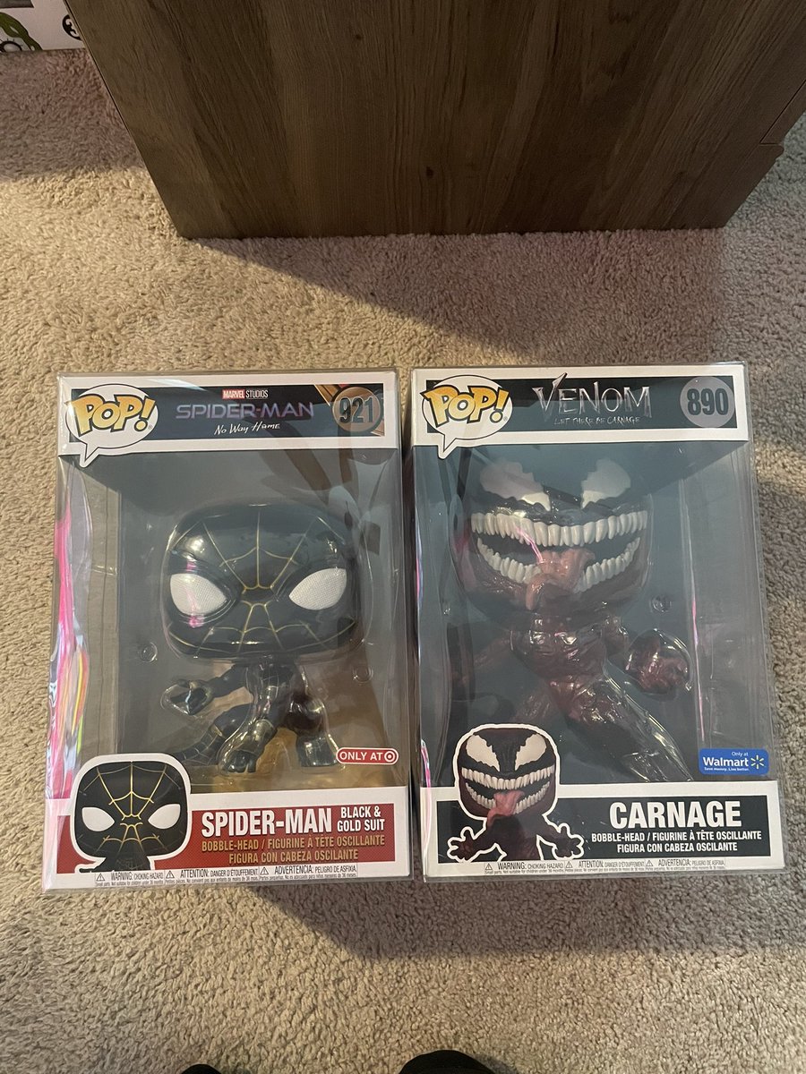 Jumbo lot of 2.  Link in the bio if interested.  Or reach out here!

#funko #spiderman #carnage #funkoforsale