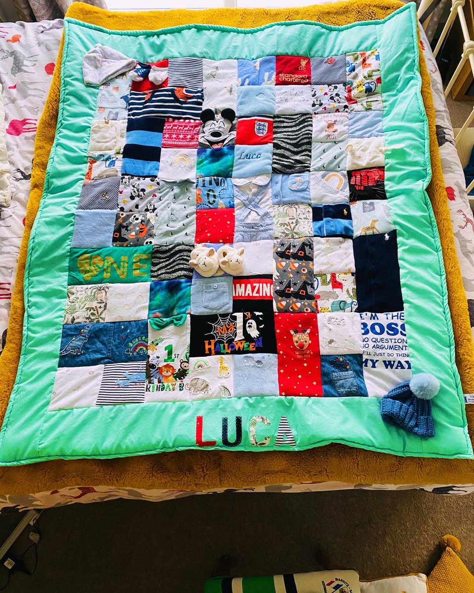 That’s the last quilt of 2023 done, onwards & upwards for next year. Merry Christmas & a happy new year to all #memoryquilt #madefrommemories #handmade #bespoke #uniquerecycling
