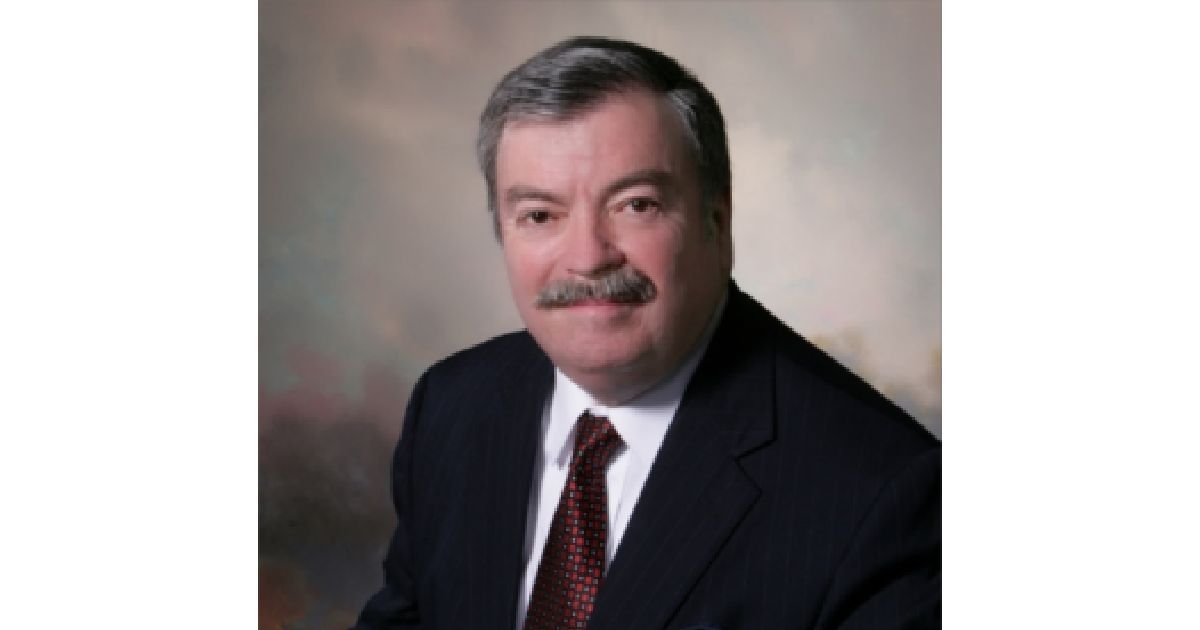 NCBAorg's tweet image. NCBA member Mark E. Sullivan has renamed The Law Offices of Mark E. Sullivan, P.A. to Sullivan &amp;amp; Hilscher Family Law. Learn more about him and stay up to date on the latest N.C. legal moves and changes with Checking In on the #NCBarBlog: buff.ly/48Jca7p.