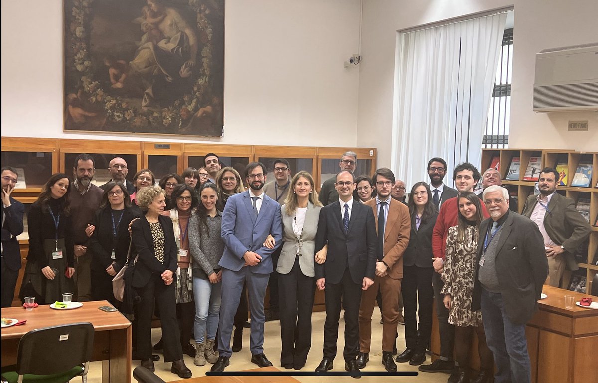 Un grande in bocca al lupo a @AndreaBenzo1 e #RodolfoColaci per la prossima tappa 🇮🇷🇩🇴! Grazie per questi 20 mesi di lavoro, idee, simpatia, disponibilità e collaborazione alla #UAP