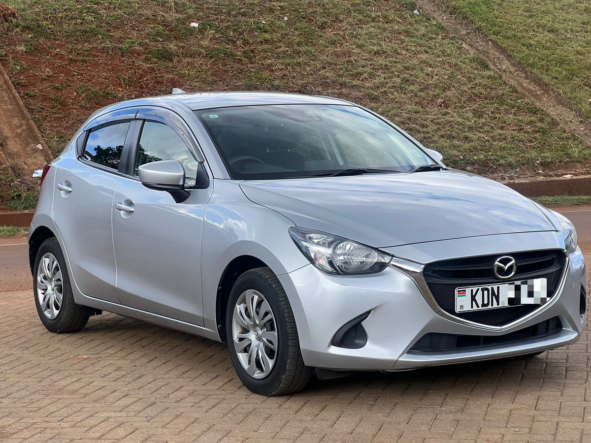 CNairobian1_'s tweet image. Mazda Demio 
2016 
2WD
Mileage123,188 km
1300 CC
Petrol
94 Hp
Automatic
Torque102 Nm
AspirationNatural
KES 1,349,999
+254742655746 

Kairo Kuma Aoko #Terroristattack Samia Suluhu #KCSE Rachel Ruto #Wizzy Starboy Rutonomics Russ Fano Olise My Twitter Airbus amerix pope Barca