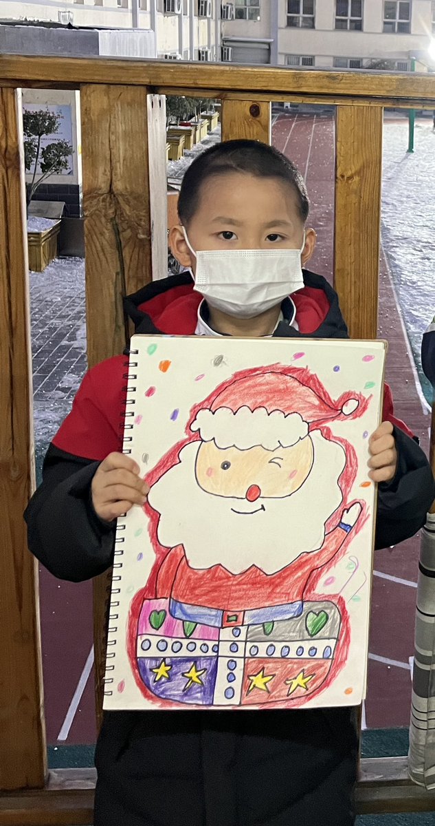 HebeiAmazing's tweet image. Wishing you a very Merry Christmas! 
Join Santa Claus and take in the breathtaking snowy scenery of Baoding Baishi Mountain.
#Baishi Mountain #Baoding #Hebei #Santa #Christmas