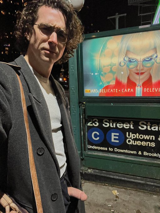 It&rsquo;s a cold one out there, make sure you bundle up! https://t.co/vMbqyMjIY6