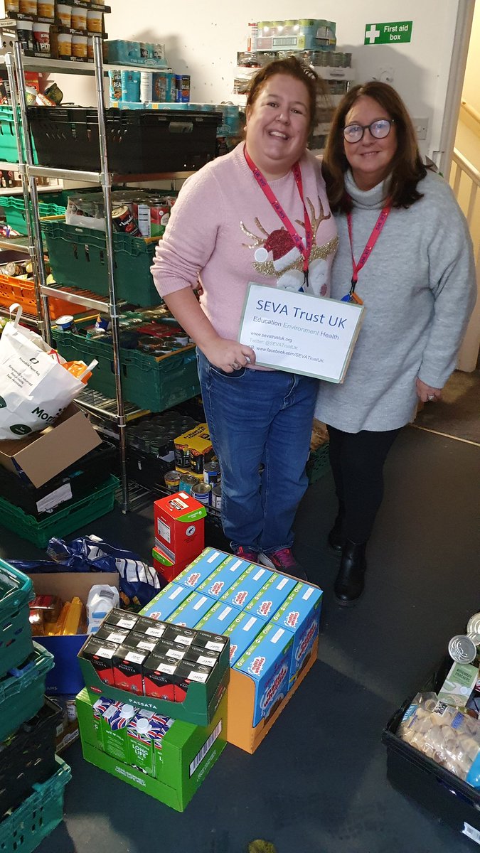 Pleased to continue our support for people facing homelessness or facing hardships who are supported by <a href="/SMART_CJS/">SMART CJS</a> Our volunteers delivered large load of staple food to ensure no one sleeps hungry  Thx to all volunteers&amp; supporting partners 🙏 #support #communitymatters #bedford