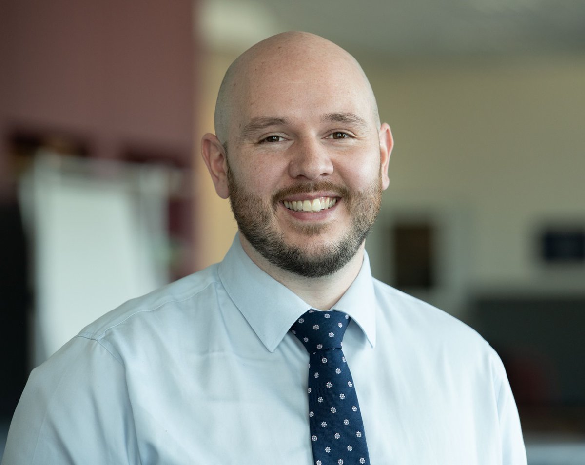 Congratulations to Dr Aaron Courtenay @AJCourtenay  on being appointed as the Research Group Lead for the School of Pharmacy & Pharmaceutical Sciences. This recognition is truly well-deserved.

#WeAreUU
#ProudofUU