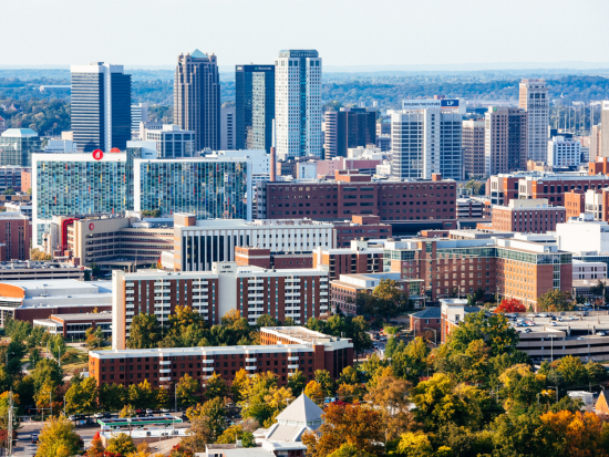 Congrats to the 34 UAB Department of Surgery providers who were recognized as patient experience leaders for 2023! We are so grateful for your service! bit.ly/3v9LldX