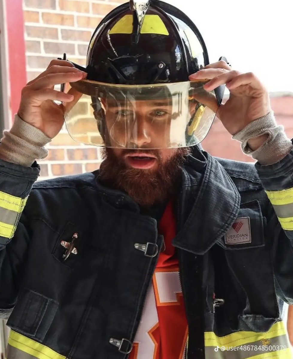 caitamirrorball's tweet image. all the sudden i need a firefighter
