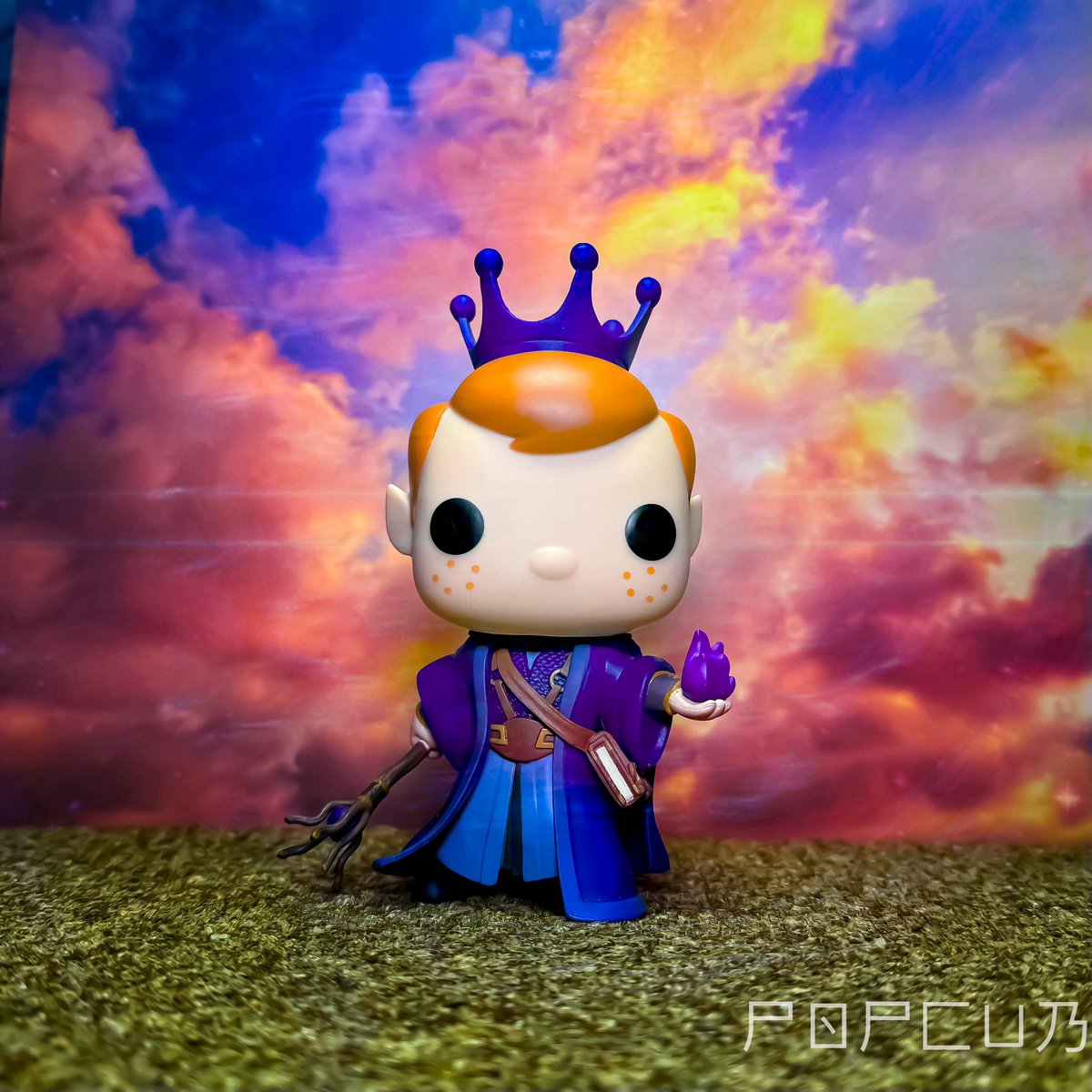 Freddy Funko as High Elf LE 2500

Took a break from the photo a day challenge to show off my awesome #mailcall from @Dropppio and @OriginalFunko 

👑 @OriginalFunko
📓 #MyFunkoStory 
📸 #FunkoPhotoADayChallenge
#FOTW #FunaticoftheWeek