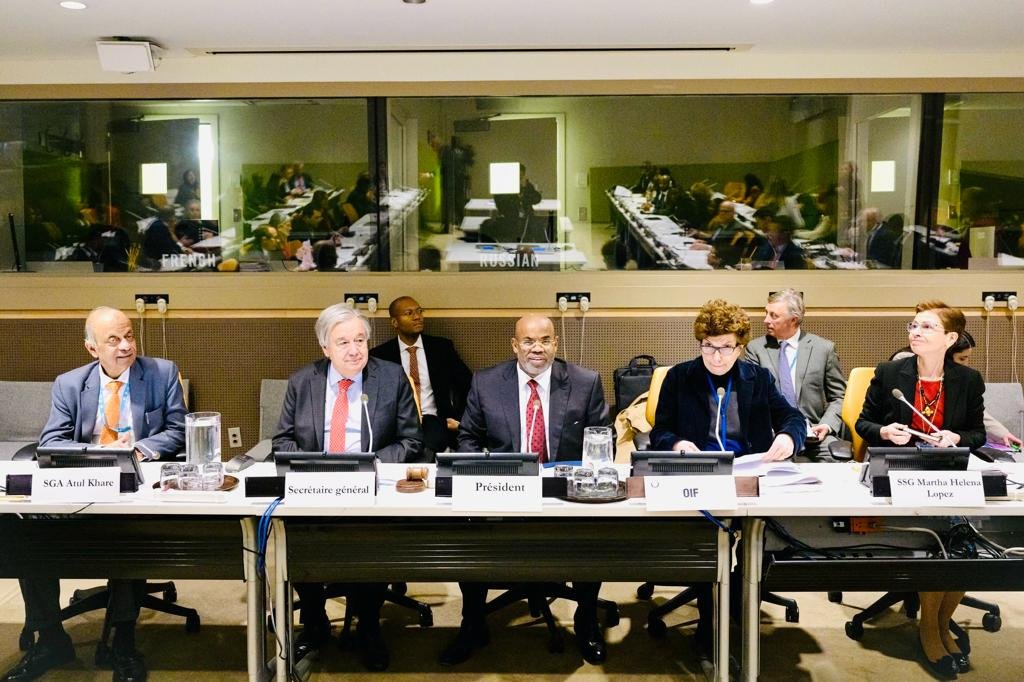 AmbDoualeh's tweet image. #Djibouti heureuse de présider la dernière réunion du Groupe des Ambassadeurs Francophones qui a permis un échange riche et productif du Groupe avec @antonioguterres SG des Nations Unies.#multilinguisme, Sommet du Futur,situations de crise...