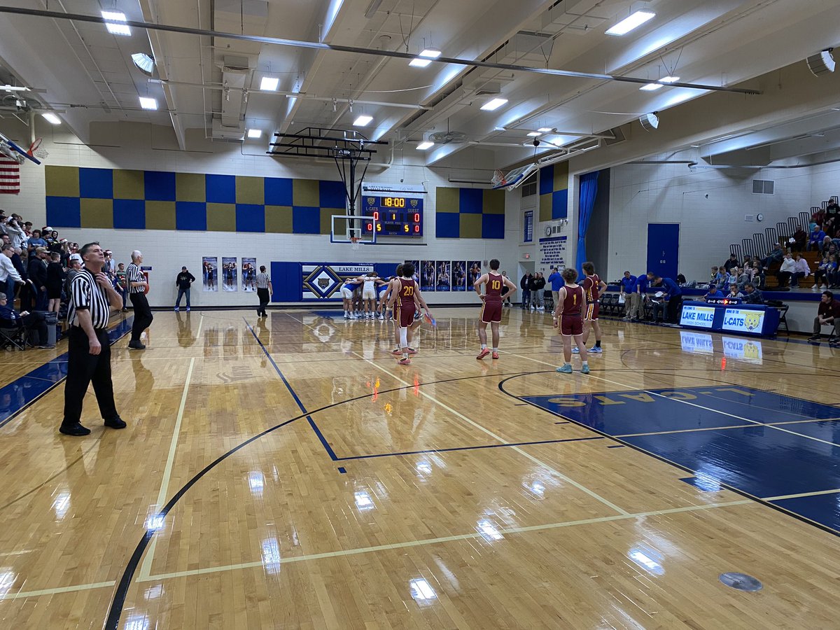 On the road at Lake Mills today as @waterlooboysbb pays a visit to the state-ranked L-Cats. Follow this thread for highlights and updates!