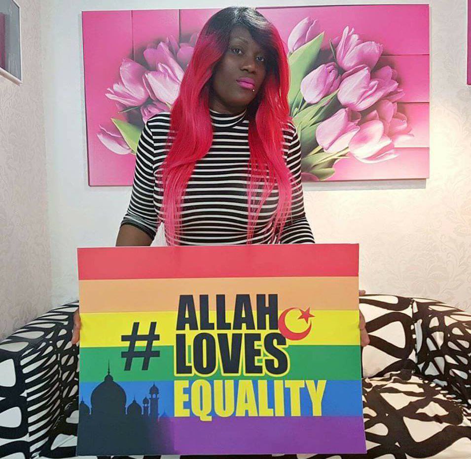 यूरोप में एलजीबीटी समुदाय में एक नया चलन - 'अल्लाह को समानता पसंद है' ♂️ 🤦

#LGBTQRomance