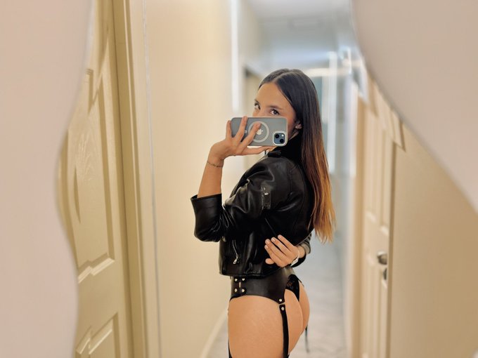 🫰🏻💭 https://t.co/EJntbkhbcU