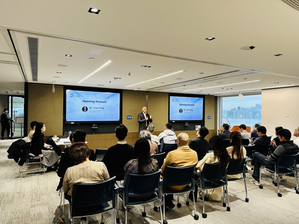 HashKeyCloud's tweet photo. 🎉 We just celebrated our 5th anniversary & a transformative journey from HashQuark to @HashKeyCloud in vibrant #HongKong! 🇭🇰✨

🎙️Dr. Xiao Feng, Chairman of @HashKeyGroup, set the stage for the future of @HashKeyCloud. 

🎙️@HashKeyCloud CEO Leo LI unveiled our new product lines, and John Wang @wjcbaggio, Head of Neo Ecosystem Growth @Neo_Blockchain, shared insights from our first post-rebranding partnership. 

🎙️Panel discussions with experts like Scarlett Xiao from @HashKey_Capital, Jonathan Gill from Tokenization, and Heddy Tsang from @HashKeyExchange envisioned the future of Web3.

A heartfelt THANK YOU ❤️ to all our incredible supporters! 🙌

#HashKeyCloud #RebrandingCelebration #HashKey