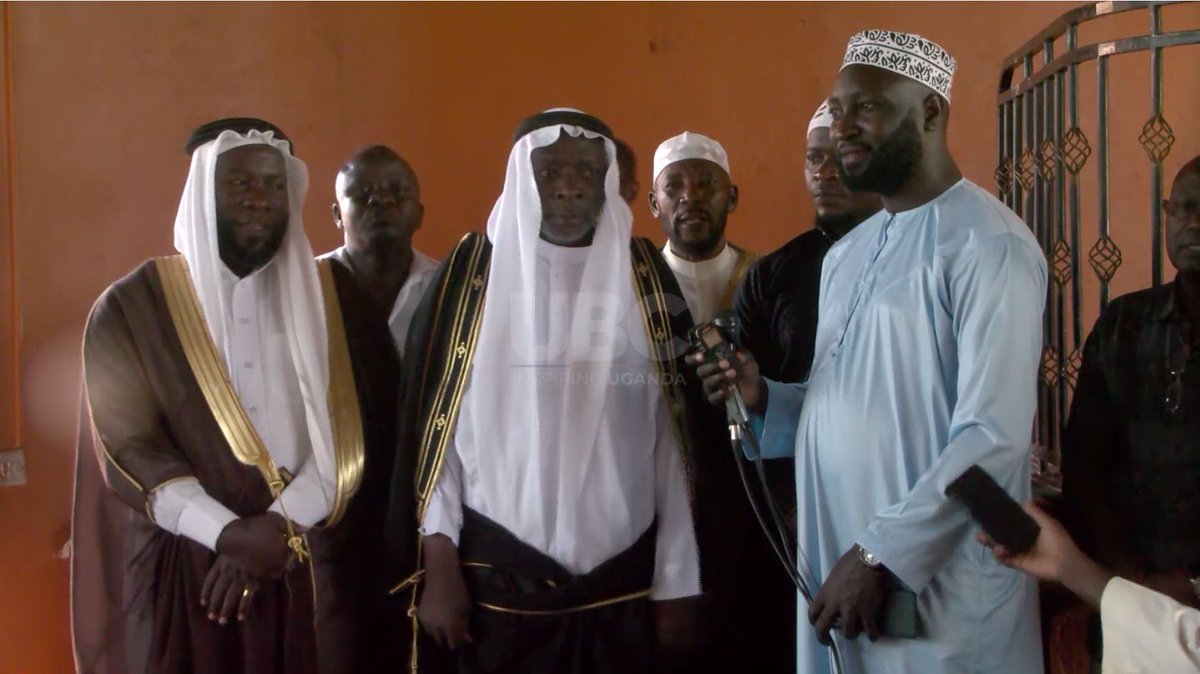 The Interim Mufti of the Uganda Muslim Supreme Council, Sheikh Abdallah Ssemambo, has appealed for unity among Muslims, urging them to set aside their differences and work towards a common goal. Link: youtu.be/0qb4hJoRbOM #UBCNews | #UBCUpdates