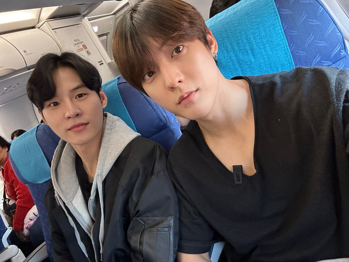 btob2mh's tweet photo. 이랬는데요 https://t.co/dJ4hzUSAT7