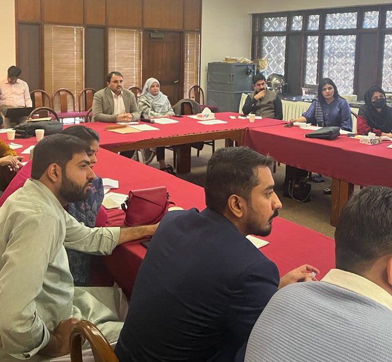 <a href="/SidrahNausheen/">Sidrah Nausheen</a> <a href="/AKUObGyn/">AKU Obstetrics & Gynaecology</a> <a href="/AKUGlobal/">Aga Khan University</a> <a href="/ResearchAKU/">Research at AKU</a> <a href="/sajidsoofi/">sajid soofi</a> <a href="/hilbi_imtiaz/">Imtiaz H. HILBI</a> <a href="/masawarh75/">Masawar Hussain</a> Today's exciting sessions continued with an interactive lecture by <a href="/shabinaNSP20/">ShabinaAriff</a> from <a href="/AKUPaediatrics/">AKU Paediatrics</a> on pediatric and neonatology cases at the primary healthcare level for medical officers working at remote dispensaries in Punjab.