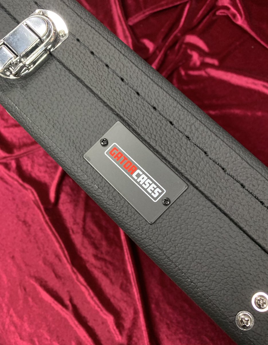 store_gdr's tweet photo. #GATORCASES
GWE-ELEC
エレキギター用ハードケース
入荷しております。
ストラト、テレキャスター等に。
ヘッドに角度が有るモデルは
おすすめしません。
税込定価¥20350を
税込特価¥16280でございます。
(正規輸入品です) https://t.co/aM8FuORLGJ