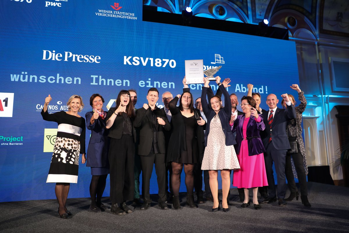 responsible_an's tweet photo. Vor einem Jahr gründeten wir Responsible Annotation für inklusive Arbeitsplätze im KI-Umfeld und sozial verantwortliche Annotation nach Österreich bringt. Wir danken für all die Unterstützung und all die wunderbaren Kooperationen!
#inclusion #annotation #ki #ai https://t.co/GgQ9uU4nhJ
