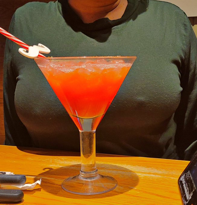 En El Paso, Texas 🇺🇲 https://t.co/C7xvBQYtFJ<a href="/tag/martesdecachonderia"class="tags"><span>#martesdecachonderia</span></a>